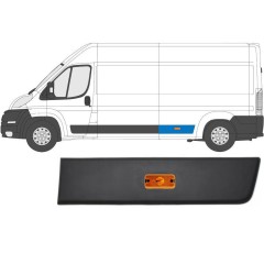 Modanatura laterale posteriore con lampada per Fiat Ducato 2006-2018 / Sinistra / Set 10679