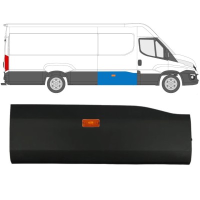 Modanatura laterale con lampada per Iveco Daily 2014-2019 / Destra / Set 11973