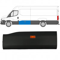 Modanatura laterale con lampada per Iveco Daily 2014-  / LWB / Sinistra 11971