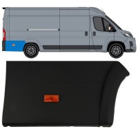 Modanatura laterale posteriore con lampada per Toyota Proace Max 2024- / Destra 15899